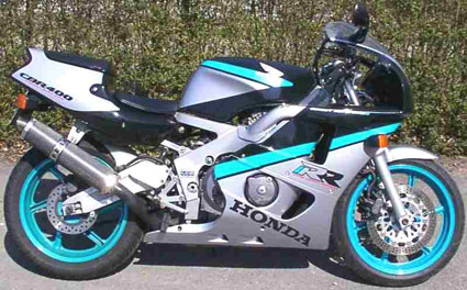 Honda cbr 400 вес